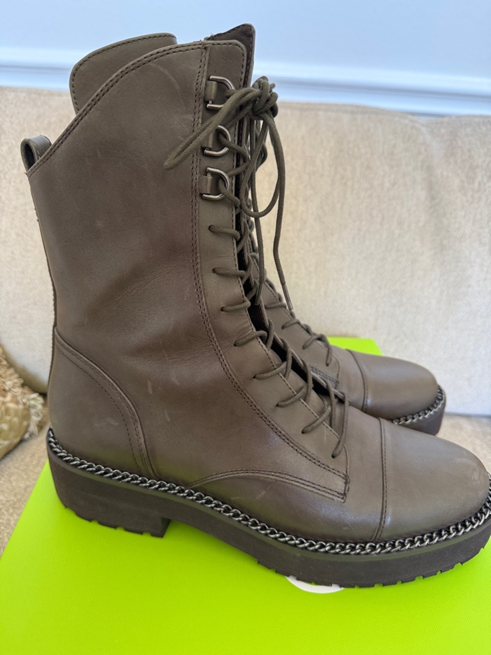 Sam Edelman Lenley, Alpine Green Lea Lace-Up Platform Lug Boots, Size 10 - Picture 3 of 9